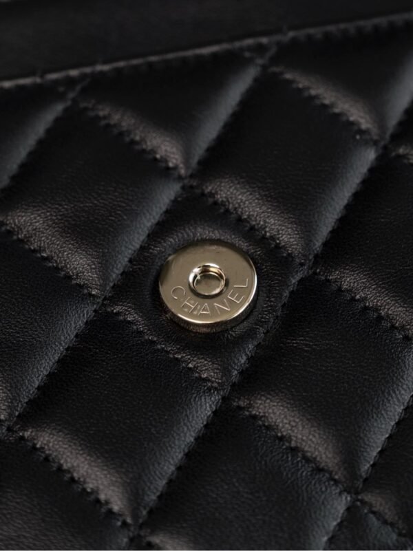 【Pre Sale】25C Chain Handbag Lambskin14x16x6.5cm