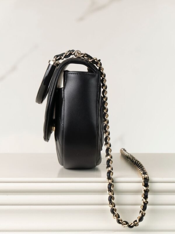 【Pre Sale】25C Chain Handbag Lambskin14x16x6.5cm